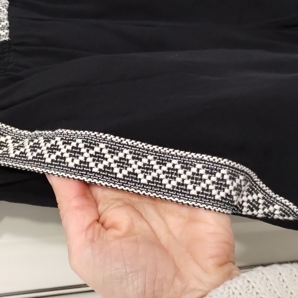 Bcx Black Halter Romper Embroidered Front & Pockets Size Large - Picture 4 of 9